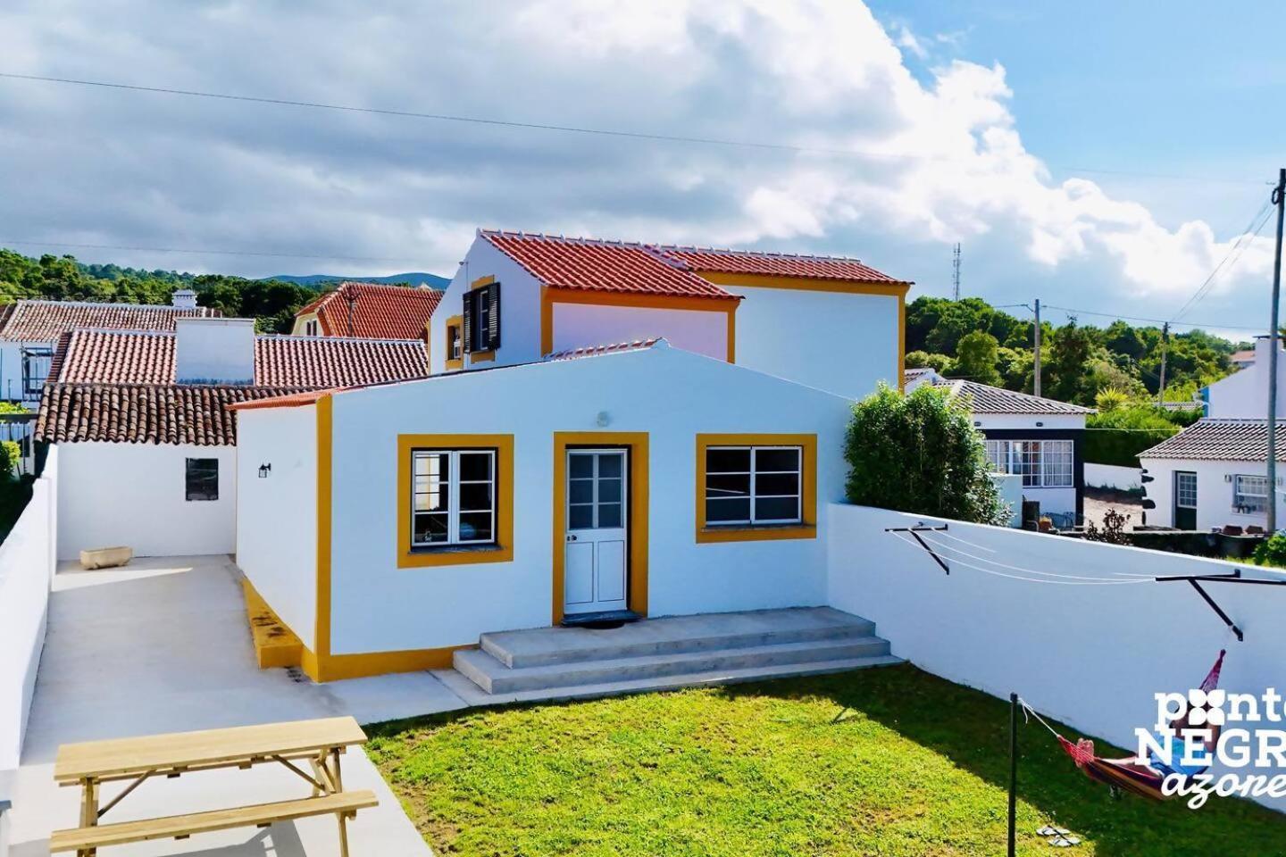 The Biscuit House By Pontanegraazores Praia da Vitória المظهر الخارجي الصورة